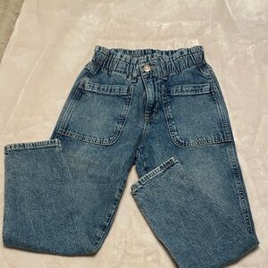 Gap, girls mom Jean size 8